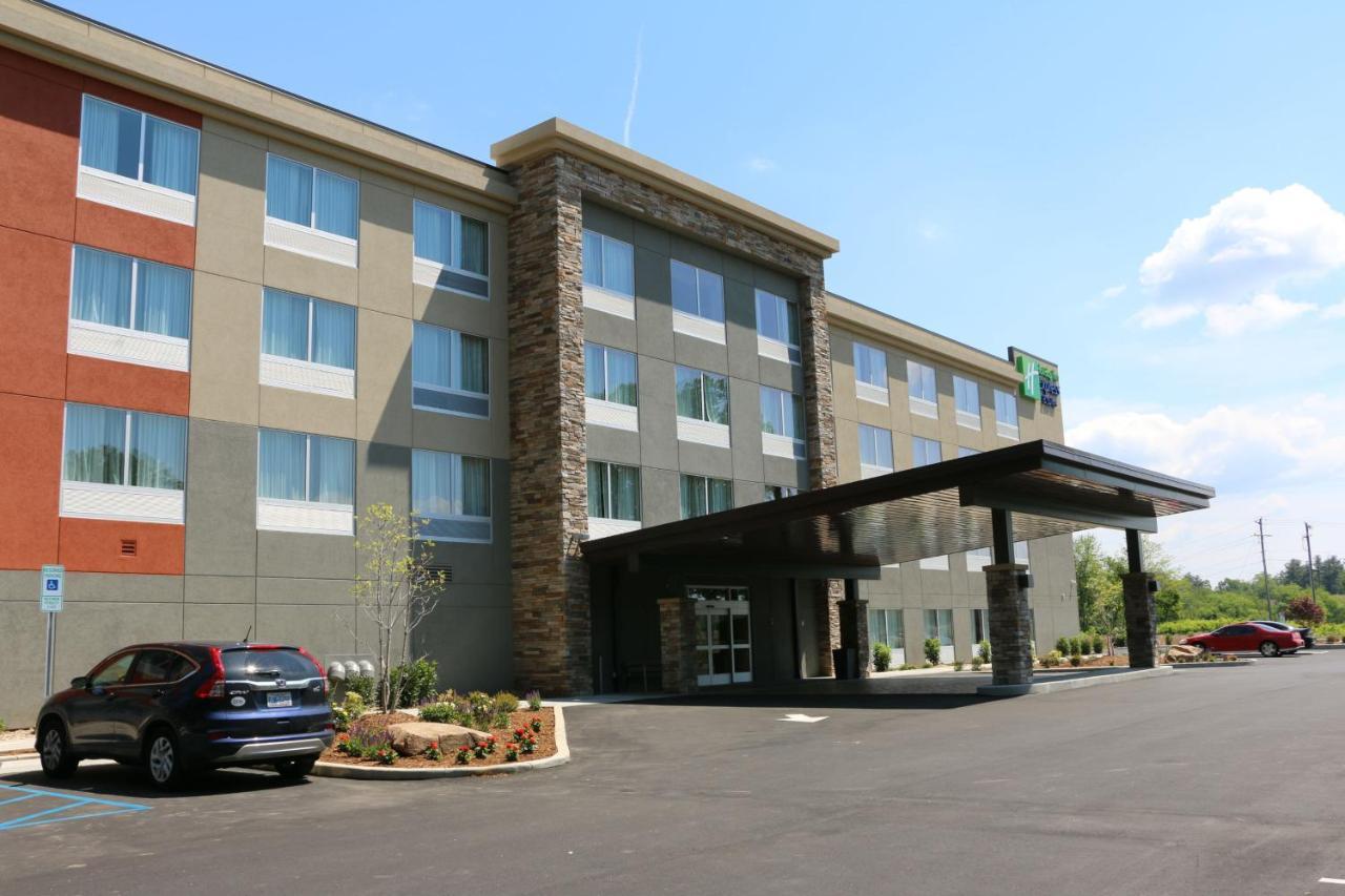 Holiday Inn Express & Suites - Hendersonville Se - Flat Rock, An Ihg Hotel Exterior photo